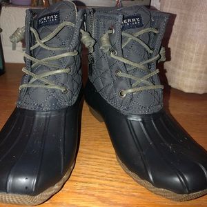 Women’ Sperry Duck Boots